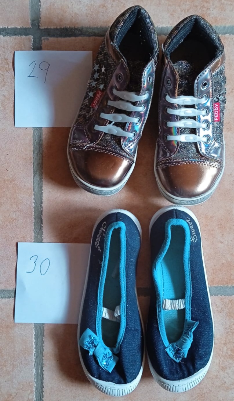 boty 29, 30