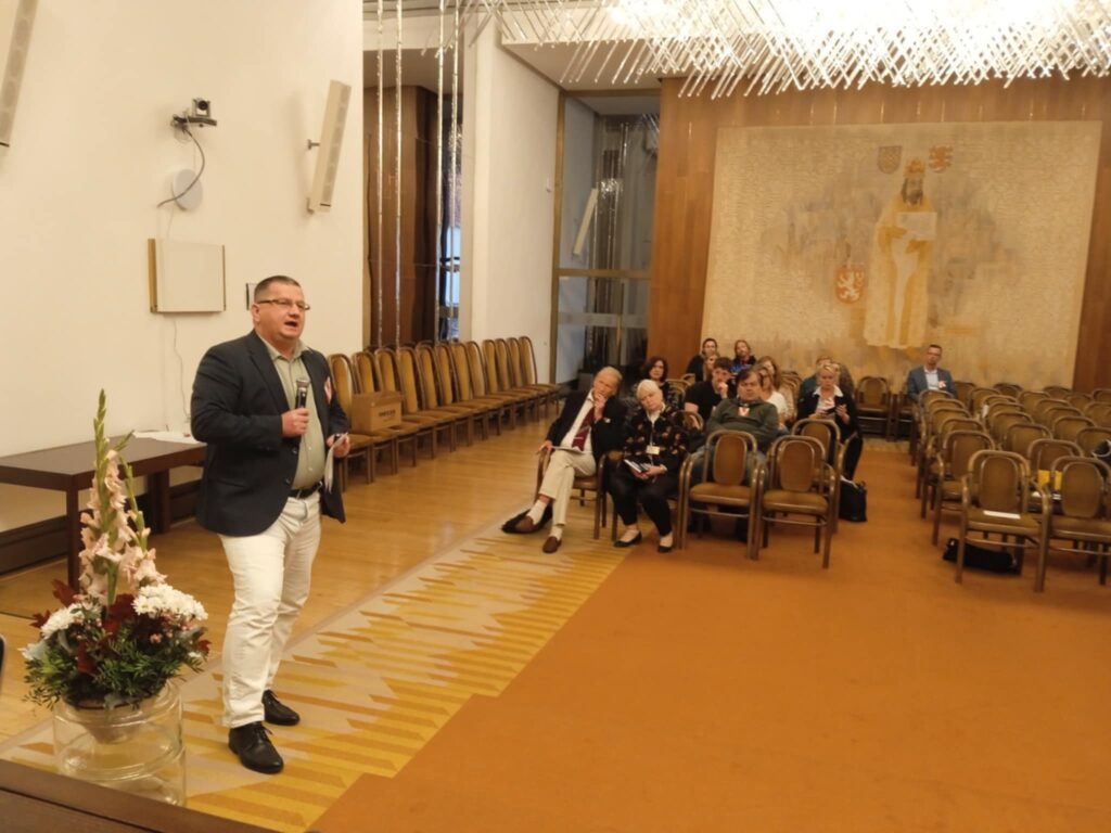 Odborný seminář Dítě jako rukojmí systému? Závěr Ing. Milan Petra
